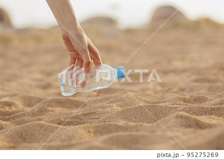 plastic garbage on the beach, environmental pollution. climate change and global warming. plastic garbage on the beach, environmental pollution. climate change and global warming. 95275269
