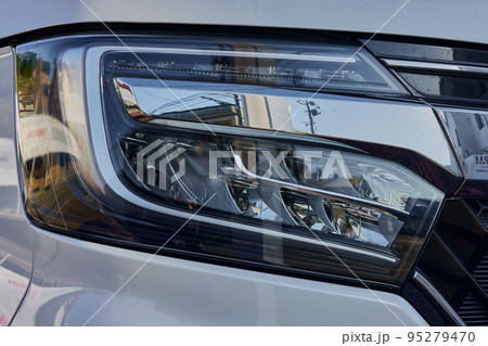 ヘッドライト 95279470