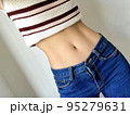 お腹の写真 95279631