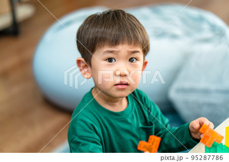 イヤイヤ期 95287786
