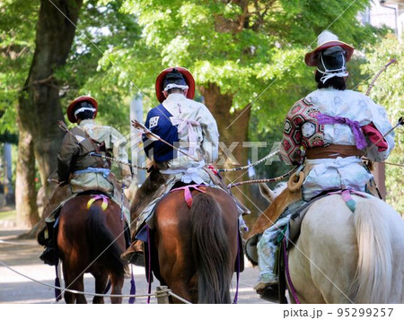 武田流騎射流鏑馬 武田流射手 (熊本市 水前寺公園) 武田流騎射流鏑馬 武田流射手 (熊本市 水前寺公園) 95299257