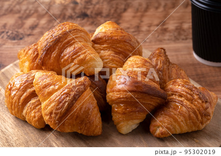ミニクロワッサン 95302019