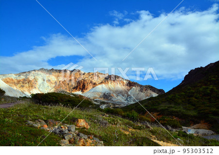 スピリチュアルな道南の活火山~霊場恵山 スピリチュアルな道南の活火山~霊場恵山 95303512