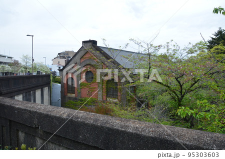 蹴上発電所（京都市左京区粟田口） 95303603