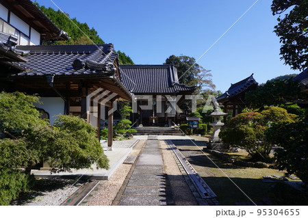 岡山県美咲町にある高野山真言宗のお寺「華蔵寺」 95304655