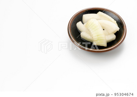玉葱の梅酢漬け 玉葱の梅酢漬け 95304674