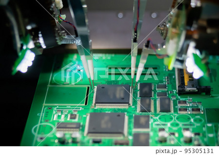 Quality testing of printed circuit boards - flying probe test at factory 95305131