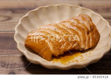 鶏肉 鶏肉 95305418