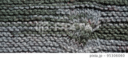 Handmade knitted fabric grey wool background texture 95306060