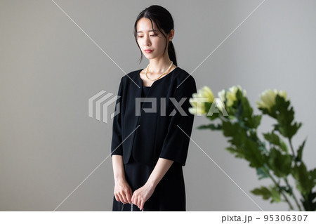 葬儀イメージ　　　 95306307