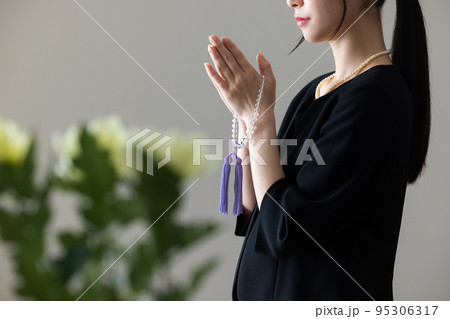 葬儀イメージ　　　 95306317