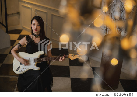 ミュージシャン エレキギター ミュージシャン エレキギター 95306384