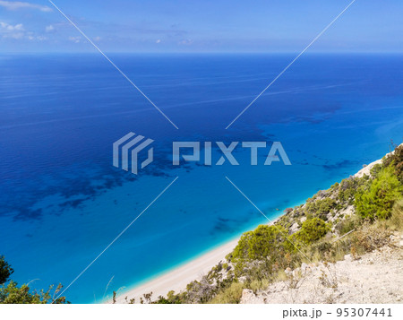 Lefkada sea shore cliffs and turquoise water view 95307441