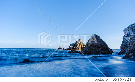 日出の岩波 日出の岩波 95307523