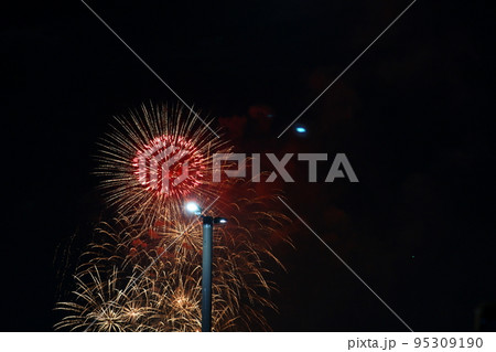 花火 炎 祭り 95309190