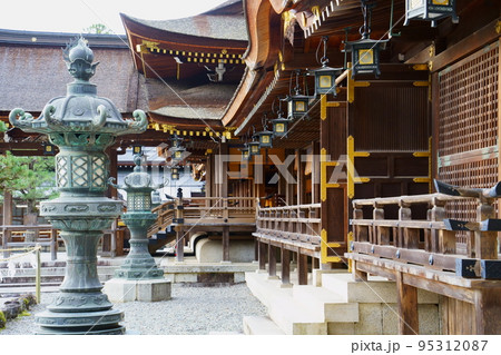 多賀大社／拝殿（滋賀県多賀町） 95312087