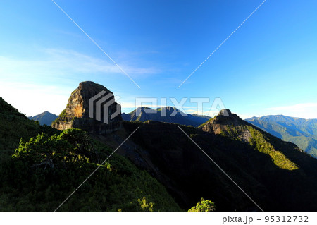 アルプ 高山 高峰 95312732