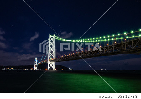 明石海峡大橋ライトアップグリーン 95312738