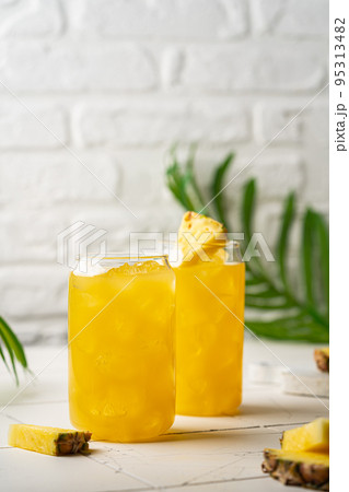 Pineapple cocktail or juice 95313482