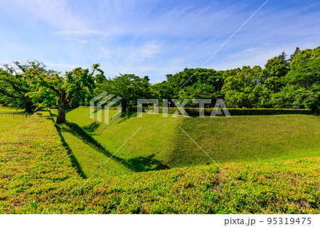 千葉県　佐倉市にある 佐倉城址公園（佐倉城跡）角馬出 95319475