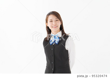 事務服を着た女性 95320474