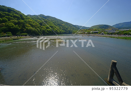 渡月橋から葛野大堰を眺める-4 95322779