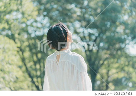 portrait photo 95325433