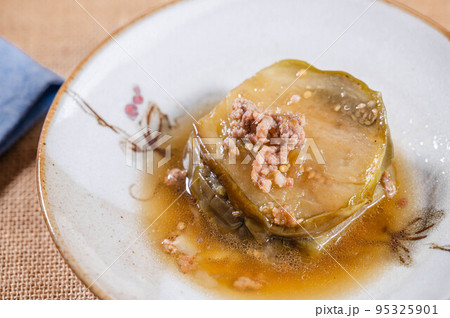 揚げ出し茄子の煮物 揚げ出し茄子の煮物 95325901