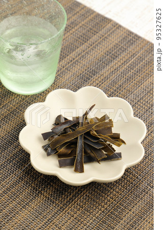 おつまみ昆布　おしゃぶり昆布　縦 95327625