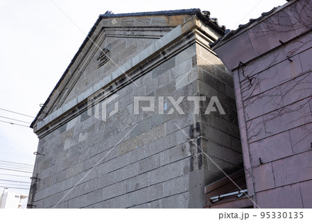 日本の北海道小樽市の古くてとても美しい建物 95330135