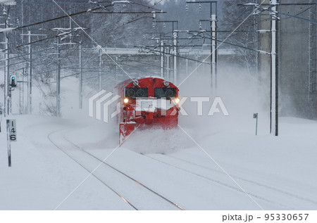 信越本線 黒姫ー妙高高原 JR東日本 DE15-2505(長野) 複線型 排雪列車 ラッセル 信越本線 黒姫ー妙高高原 JR東日本 DE15-2505(長野) 複線型 排雪列車 ラッセル 95330657