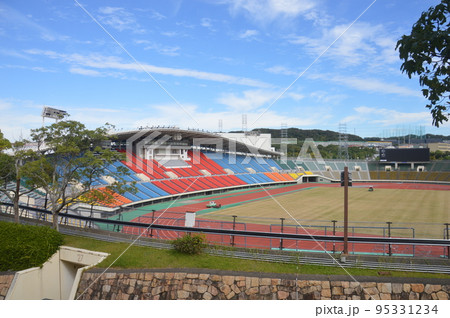 ユニバー記念競技場 ユニバー記念競技場 95331234