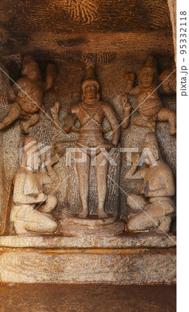 Sculpture of Hindu Gods in Trimurti Caves, Mahabalipuram, Tamilnadu, India Sculpture of Hindu Gods in Trimurti Caves, Mahabalipuram, Tamilnadu, India 95332118