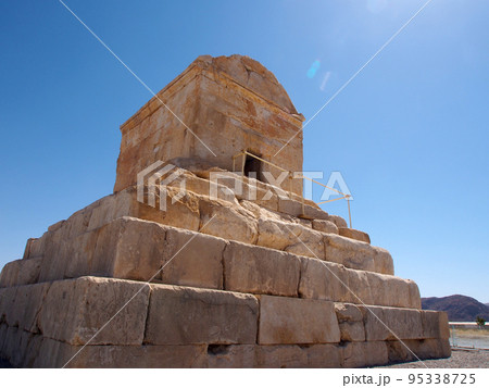 ペルセポリス（イラン）世界遺産 95338725