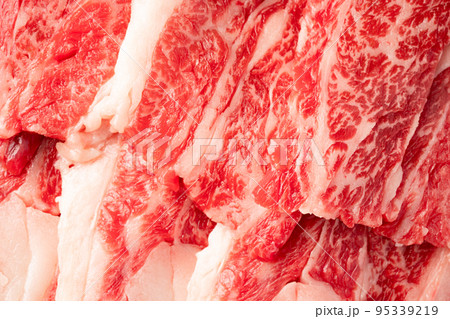 黒毛和牛カルビ焼肉用 95339219