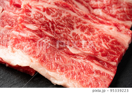 黒毛和牛カルビ焼肉用 95339223