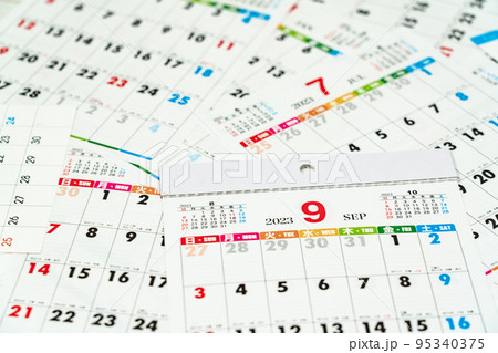 カレンダー　予定　スケジュール　計画 95340375