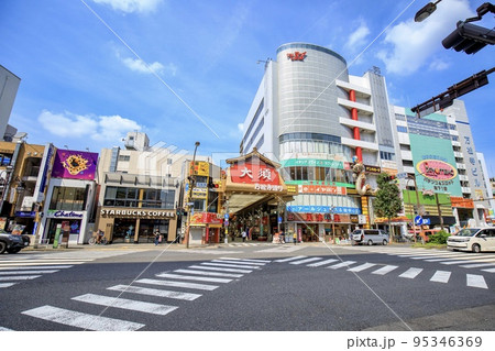 名古屋市 大須商店街の万松寺通り 名古屋市 大須商店街の万松寺通り 95346369