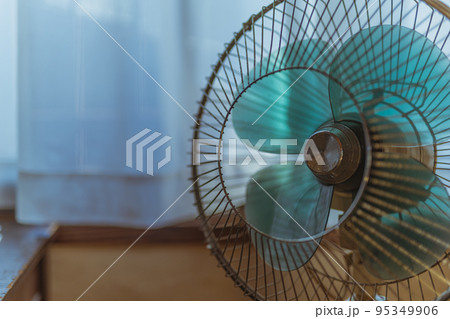 懐かしい感じのイメージ（Image photo） 95349906