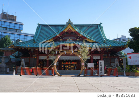 東京都千代田区 神田明神 6月、茅の輪が設置された境内 東京都千代田区 神田明神 6月、茅の輪が設置された境内 95351633