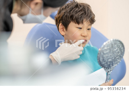 1人 一人 男の子 95356234