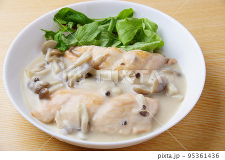 サーモンムニエル 95361436