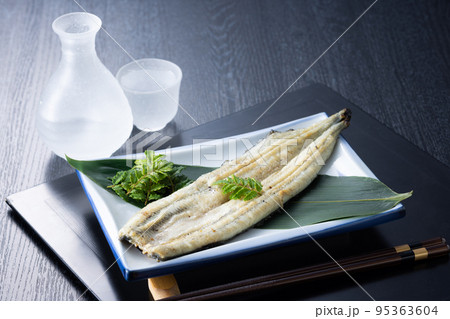 うなぎの白焼き 95363604