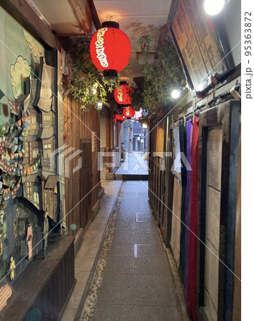 2022年10月22日 道頓堀 浮世小路 95363872