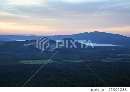 硫黄山 硫黄山 95365288