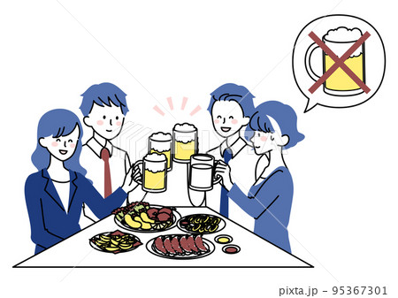 スーツで飲み会をする男女と、お酒が飲めない女性 スーツで飲み会をする男女と、お酒が飲めない女性 95367301