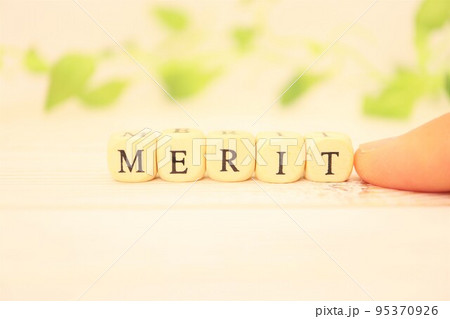 MERIT（メリット）の文字・イメージ素材 95370926
