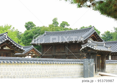 スポット 建物 歴史 95370987