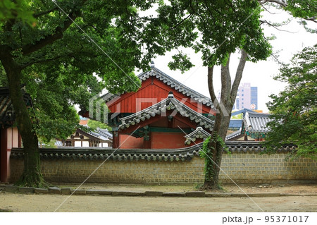 スポット 建物 歴史 95371017