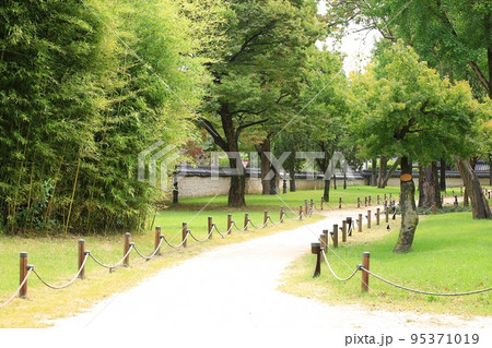 スポット 建物 歴史 95371019